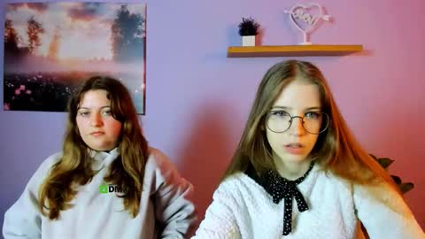 zara_shine_ online show from October 15, 2025, 9:09 am