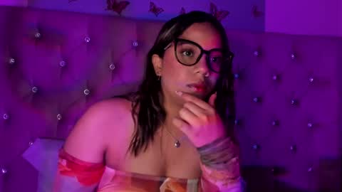 Snapshot of zarablazze_ chatting on May 9, 2026, 7:30 pm zarablazze_ online show from May 9, 2026, 7:30 pm