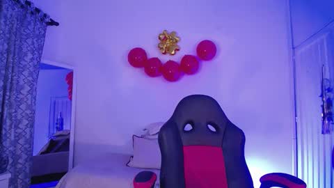 Zara online show from February 14, 2026, 3:36 am