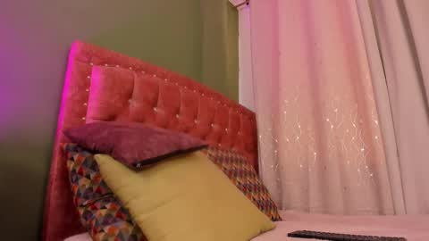 Zara . online show from December 22, 2025, 1:41 pm