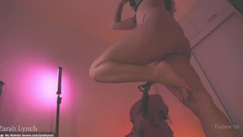 Miss Lynch   Next show  2911 online show from April 6, 2026, 4:46 am