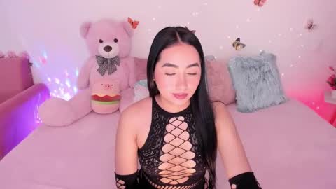 Snapshot of zaratorres_ chatting on March 2, 2026, 11:28 am Zara online show from March 2, 2026, 11:28 am
