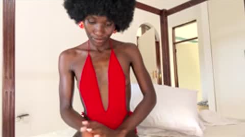 Snapshot of zaria_amara chatting on June 10, 2026, 10:47 am zaria_amara online show from June 10, 2026, 10:47 am