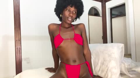 Snapshot of zaria_amara chatting on June 18, 2026, 6:01 pm zaria_amara online show from June 18, 2026, 6:01 pm