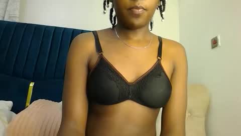 zariah online show from March 8, 2026, 2:04 am
