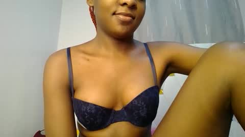 Snapshot of zariah011 chatting on June 2, 2026, 9:50 pm zariah online show from June 2, 2026, 9:50 pm