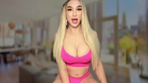 ZARINA online show from February 6, 2025, 10:00 pm