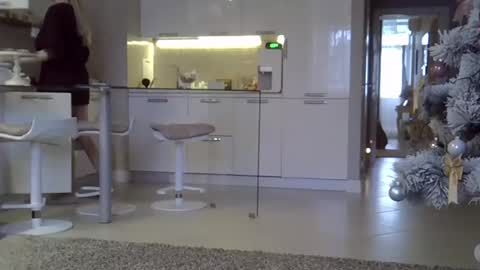 Zarina Swift online show from January 10, 2025, 7:35 am