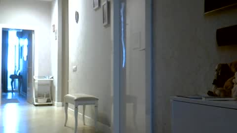 Snapshot of zarinaswift chatting on June 20, 2026, 9:34 am Zarina Swift online show from June 20, 2026, 9:34 am