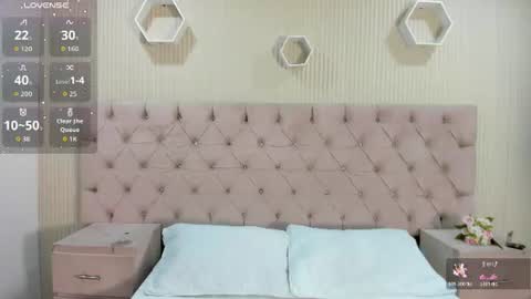 Snapshot of zarinawynne chatting on June 11, 2026, 1:42 pm Zarina Waynne online show from June 11, 2026, 1:42 pm