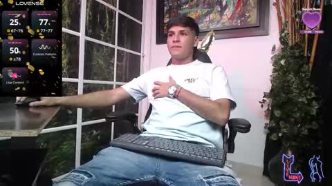 Snapshot of zayn886110 chatting on January 16, 2026, 7:18 pm Zayn online show from January 16, 2026, 7:18 pm