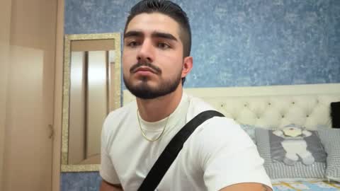 Snapshot of zayn_maximoff chatting on November 23, 2025, 9:25 pm ZAYN MAXIMOFF online show from November 23, 2025, 9:25 pm