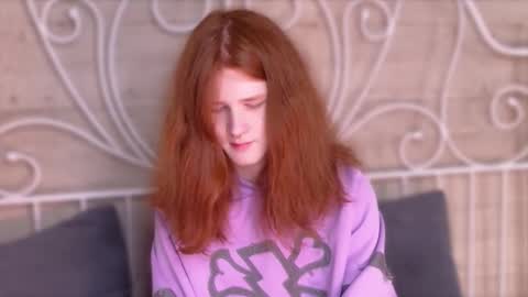 Snapshot of zaynginger chatting on November 2, 2025, 11:23 am ZAYN online show from November 2, 2025, 11:23 am