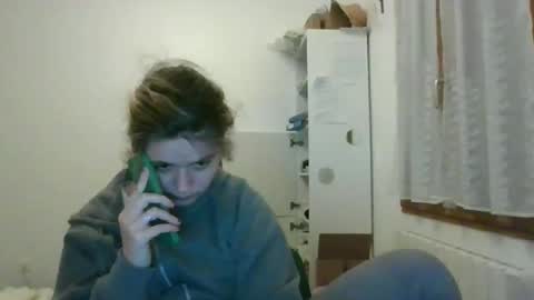 zazbella online show from February 12, 2026, 9:32 pm