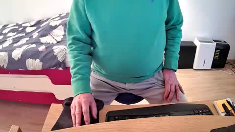 zebulon2023 online show from January 8, 2026, 12:40 pm