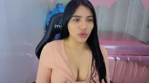 Zedin online show from April 14, 2026, 9:10 pm