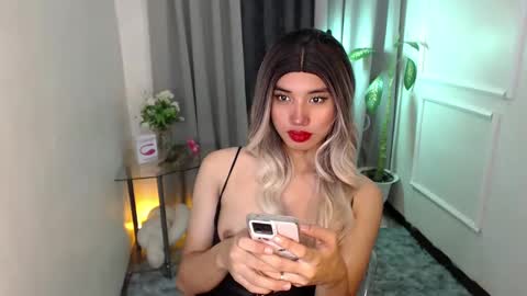 zelainalovetocum online show from January 26, 2025, 3:38 am
