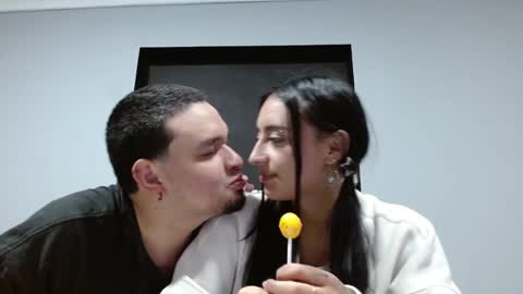 Zelda And Kuro online show from November 16, 2025, 5:13 am