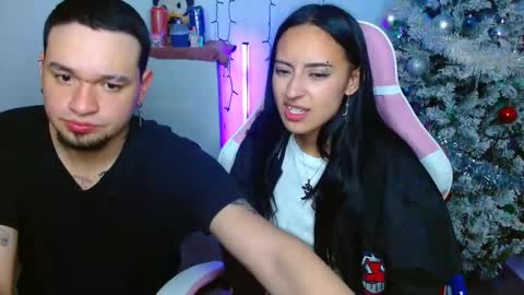 Zelda And Kuro online show from November 23, 2025, 5:40 am