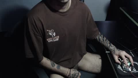 Snapshot of zeldrissss chatting on January 7, 2025, 2:19 pm Zeldris online show from January 7, 2025, 2:19 pm