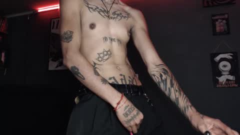 Snapshot of zeldrissss chatting on November 13, 2025, 4:50 pm Zeldris online show from November 13, 2025, 4:50 pm