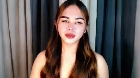 Snapshot of zendaya_amore chatting on June 12, 2026, 1:54 pm Zendaya online show from June 12, 2026, 1:54 pm