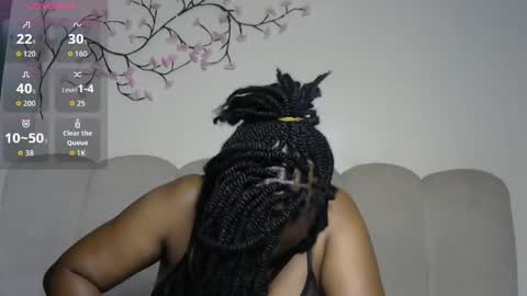 Snapshot of zendayah47 chatting on May 8, 2026, 7:19 pm Caramel online show from May 8, 2026, 7:19 pm