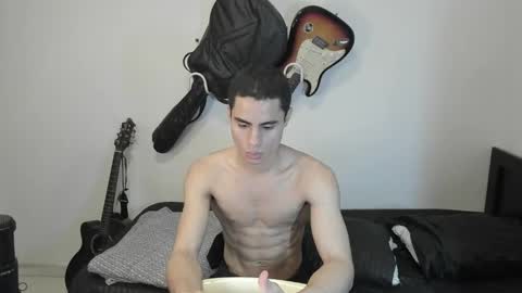 Snapshot of zenhzu chatting on January 20, 2025, 7:57 pm zenzhu online show from January 20, 2025, 7:57 pm