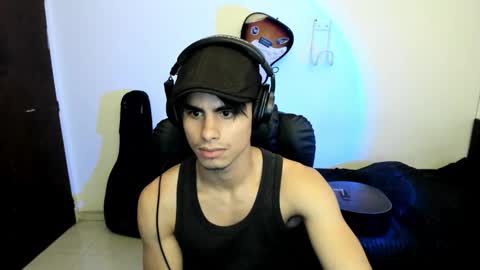 zenzhu online show from January 9, 2026, 7:33 am