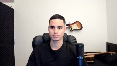 zenzhu online show from March 18, 2026, 4:32 pm