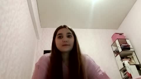 zeniabrossoit online show from March 9, 2026, 11:14 am