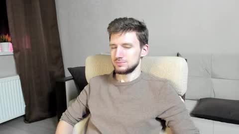 Andrew online show from October 25, 2025, 2:08 am