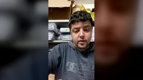 Snapshot of zeref_lord chatting on April 15, 2026, 8:21 am Freaky boy992 online show from April 15, 2026, 8:21 am