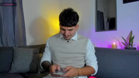 Snapshot of zereff_ chatting on May 24, 2026, 5:01 am zeref online show from May 24, 2026, 5:01 am