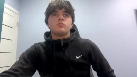 Snapshot of zeroflux_ chatting on December 15, 2025, 8:02 pm Arthur online show from December 15, 2025, 8:02 pm