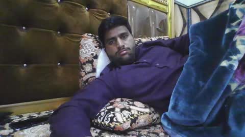 zes6363 online show from November 30, 2025, 12:20 pm