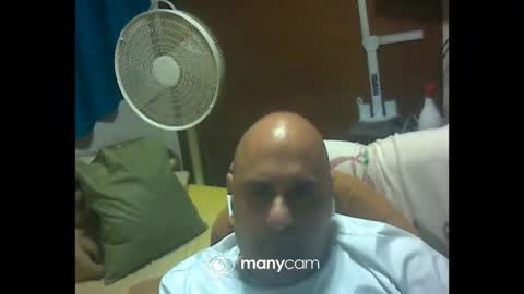 zeusdioss online show from April 25, 2026, 3:42 am