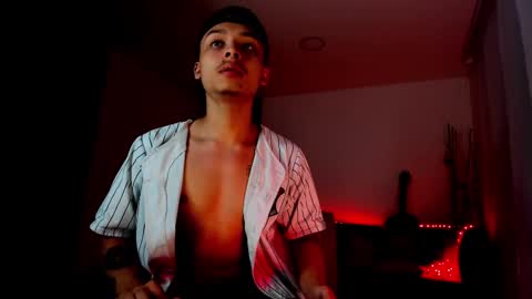 zeus online show from March 8, 2025, 1:17 am