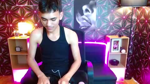 Snapshot of zevierbalte chatting on February 5, 2025, 8:46 pm zavier skinny asian online show from February 5, 2025, 8:46 pm