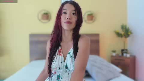 Snapshot of zhafiro_ chatting on May 20, 2026, 2:23 pm Zhafi online show from May 20, 2026, 2:23 pm