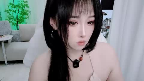 Snapshot of zhen0 chatting on December 15, 2025, 5:17 pm zhen online show from December 15, 2025, 5:17 pm