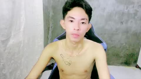 zian_smithx online show from April 26, 2026, 5:21 pm