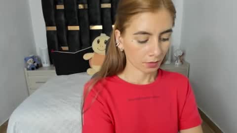 ziataylor online show from February 13, 2025, 12:46 am