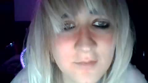 Snapshot of zielloos chatting on December 29, 2024, 10:01 am Zielloos online show from December 29, 2024, 10:01 am