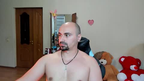 Snapshot of ziesh chatting on October 9, 2025, 11:19 am Ziesh online show from October 9, 2025, 11:19 am