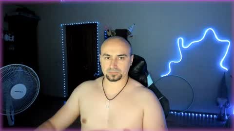 Snapshot of ziesh chatting on June 25, 2026, 6:01 pm Ziesh online show from June 25, 2026, 6:01 pm