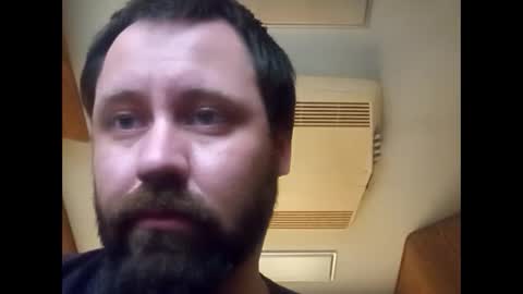 Snapshot of zigggyzaggs chatting on December 4, 2024, 8:29 pm Ziggy online show from December 4, 2024, 8:29 pm