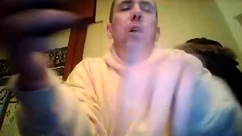 Snapshot of zigor13 chatting on February 22, 2026, 5:44 pm zigor13 online show from February 22, 2026, 5:44 pm