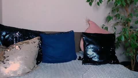 Snapshot of zinacorleone chatting on February 19, 2025, 8:41 pm zinacorleone online show from February 19, 2025, 8:41 pm