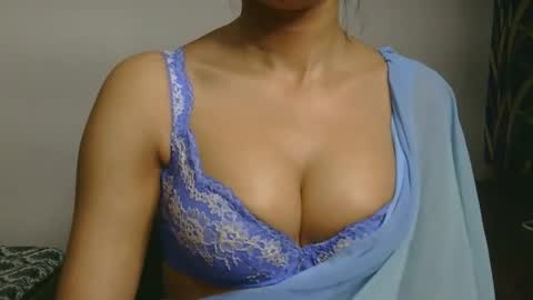 Snapshot of ziyaa_1 chatting on April 19, 2026, 3:50 am Ziyaa online show from April 19, 2026, 3:50 am